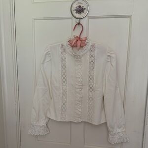 DÔEN charming cotton top